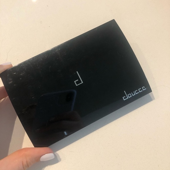 Make up bundle with Longchamp makeup bag - Picture 2 of 12